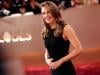 Jennifer Garner exudes timeless elegance at Golden Globes 2026: Look