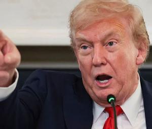 Trump warns of 25% tariff on nations trading with Iran