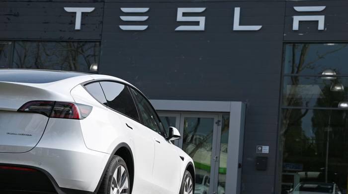 Tesla's full self-driving to become subscription-only after Feb 14: Elon Musk