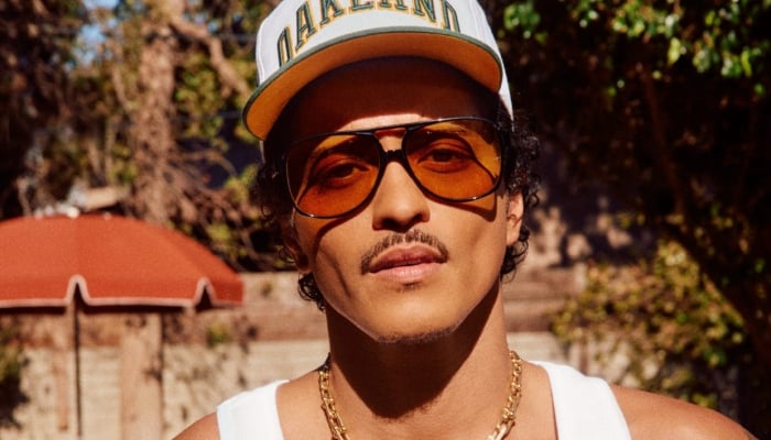 Bruno Mars surprises fans with amazing news