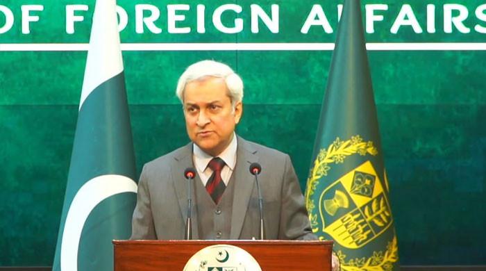 Pakistan in touch with US over suspension of immigrant visa processing: FO