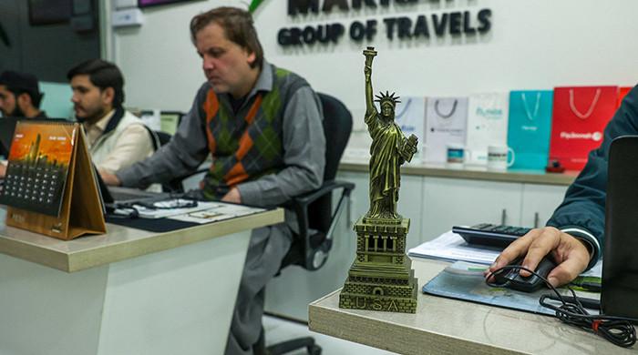 Pakistanis voice concern over US immigrant visa suspension