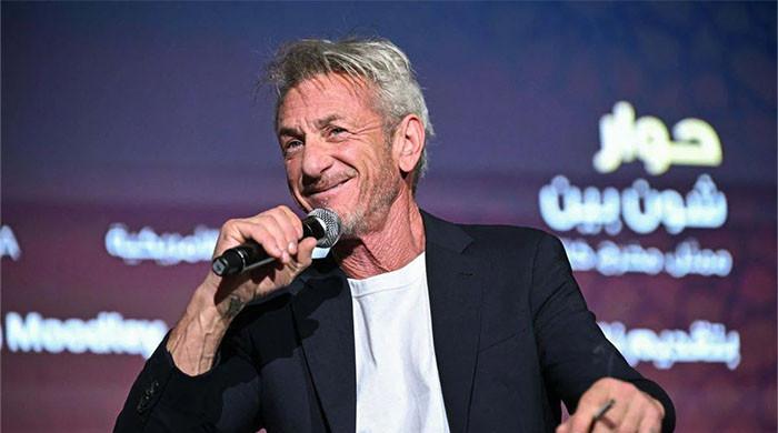 Sean Penn makes rare public outing with girlfriend Valeria Nicov