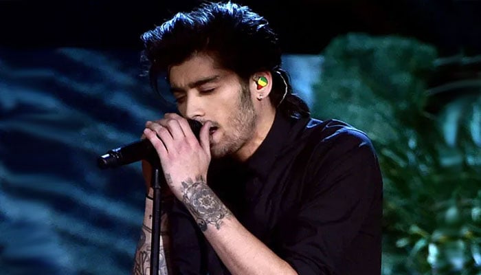 Zayn Malik excites fans with preview of unreleased song