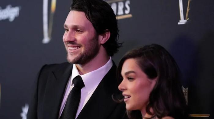 Hailee Steinfeld gushes about red-carpet run with famed actor