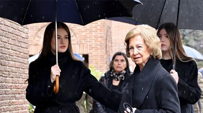 Princess Leonor and SofÃ­a in family solidarity at Madrid memorial