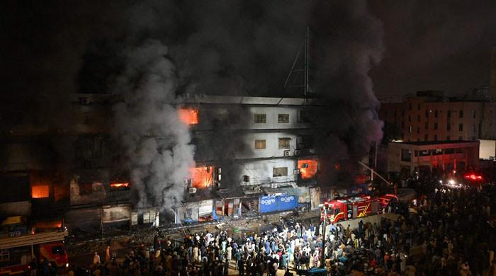 Karachi mall blaze: Death toll rises to five as firefighting efforts continue