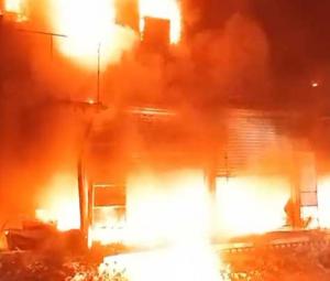 Karachi shopping mall fire: Death toll rises to three, several injured 