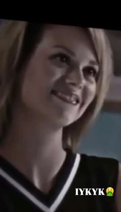 Hilarie Burton shades One Tree Hill costar Tyler Hilton after his divorce