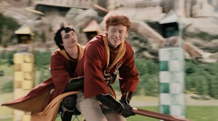 SNL turns Harry Potter upside down with steamy parody sketch