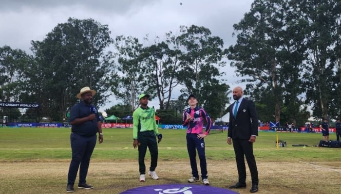 Pakistan captain Farhan Yousaf (left) and Scotland’s Thomas Knight during the toss ahead of their U19 World Cup 2026 match at the Takashinga Sports Club, Highfield, Harare, on January 16, 2026. — PCB