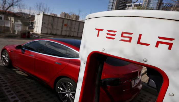 How Canada’s new policy removing 100% EV tariffs could benefit Tesla