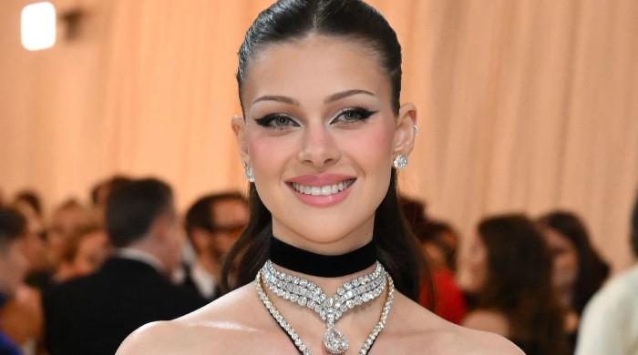 Nicola Peltz enjoys solo spotlight as Brooklyn wants to mend family ties