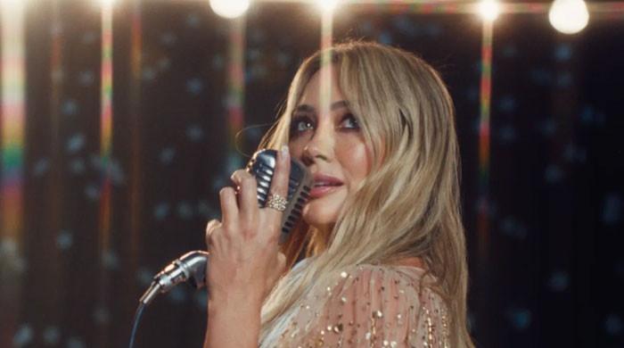 Hilary Duff excites fans as she revives hit songs during London gig: Watch