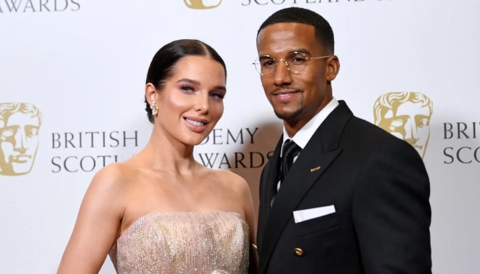 Helen Flanagan says she hasnt found right man amid feud with Scott Sinclair