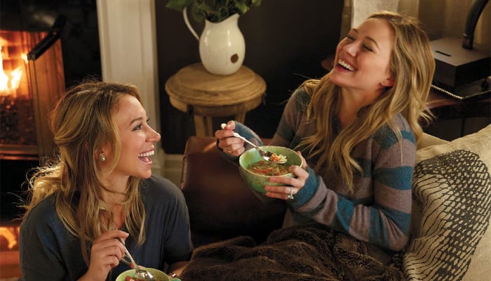 Hilary Duff extends emotional olive branch to sister Haylie after long rift