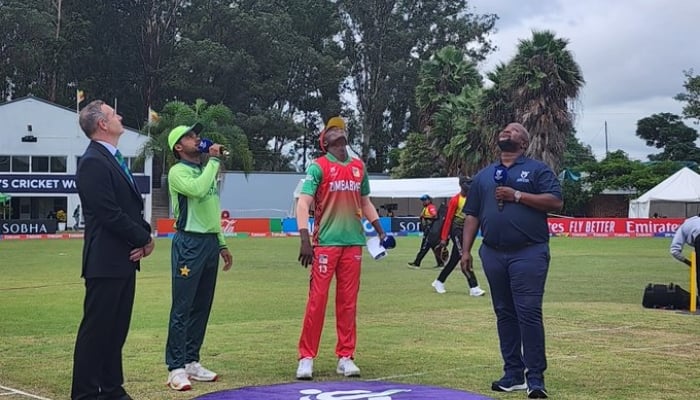 Match officials, Pakistan skipper look up as Zimbabwe captain tosses the coin ahead of the match at Takashinga Sports Club, Harare on January 22, 2026.  X@TheRealPCB