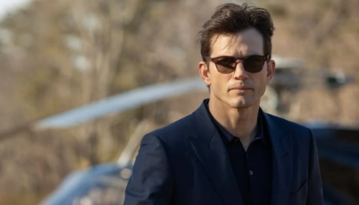 Ashton Kutcher thinks Hollywood should not be blamed for setting high beauty standards