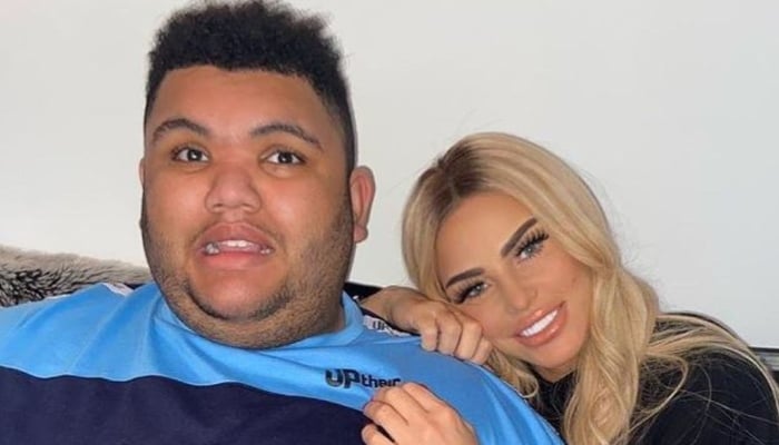 Katie Price says Harveys behaviour has become very tough