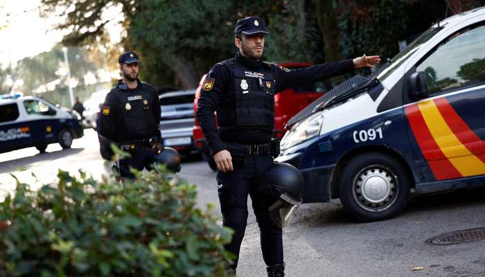 Spanish police personnel deployed outside the Ukrainian embassy in Madrid, Spain. — Reuters/File