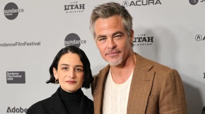Chris Pine praises costar Jenny Slate at 'Carousel' Sundance premiere