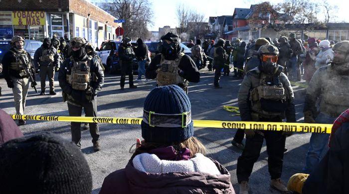 New Minneapolis shooting involving federal agents captured on video 