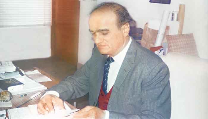 Journalist and founder of Jang/Geo group Mir Khalil-ur-Rahman. — The News/File