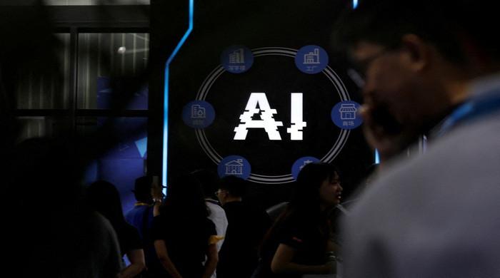 AI still unprepared to replace humans in office settings, study finds