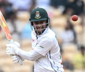 Bangladesh says star cricketer Shakib can return