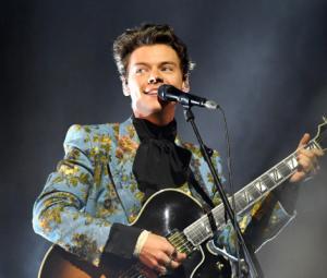 Harry Styles sparks 'Saturday Night Live' rumours amid new album buzz
