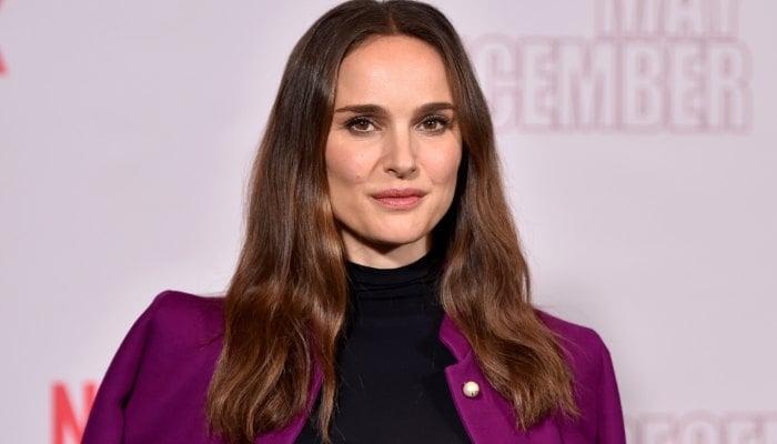 Natalie Portman talks about Women in Oscars