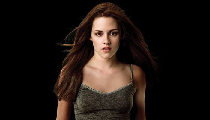Twilight star Kristen Stewart plans to leave US because of harsh Trump policies