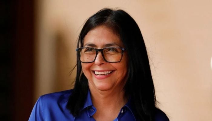 ‘Enough of Washingtons orders: Venezuelas acting president warns US