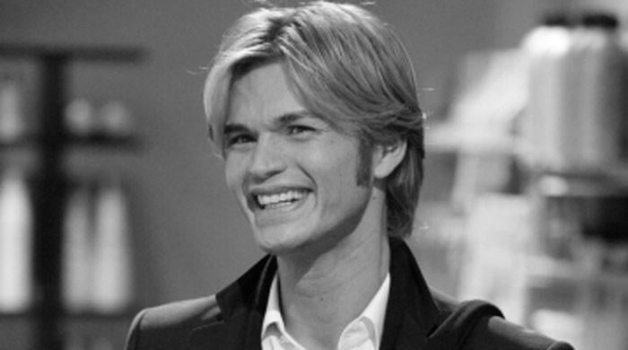 Celebrity hairstylist Kim Vo dies at 55