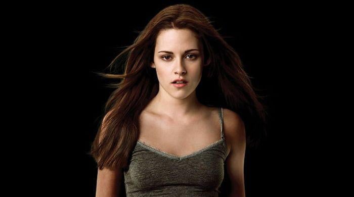 'Twilight' star Kristen Stewart plans to leave US because of harsh Trump policies