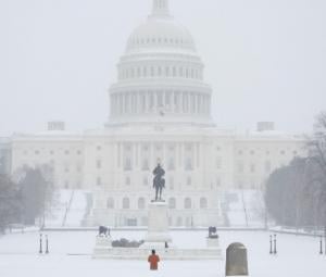Historic winter storm kills at least 10 across US