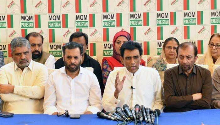 MQM-P leader Dr Khalid Maqbool Siddiqui (second from right) addresses a press conference in Karachi on April 4, 2023. — X/@MQMPKOfficial
