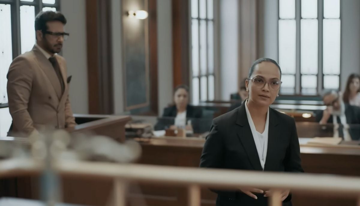 A screengrab of a courtroom scene from drama serial Case No. 9. — YouTube/@HarPalGeoOfficial