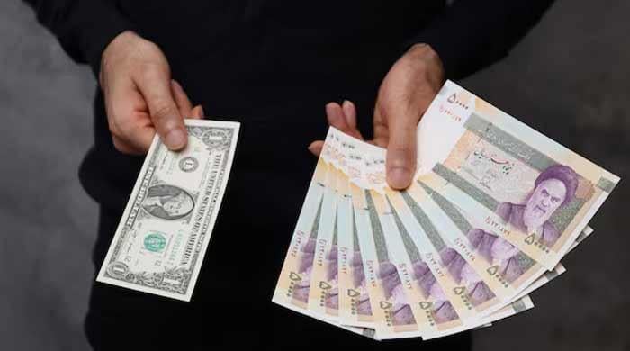 Iran's rial hits new low after unrest sparked by economic crisis