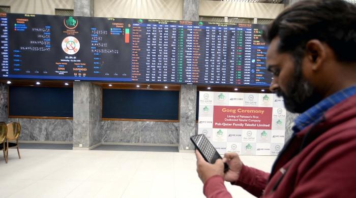 PSX rebounds after rout as geopolitical risk cools