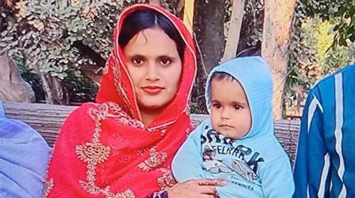 Lahore manhole tragedy: Victim's husband accuses police of torture, coercion during questioning