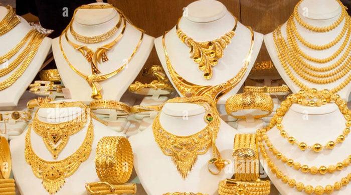 Gold slumps sharply in Pakistan for second day amid global sell-off