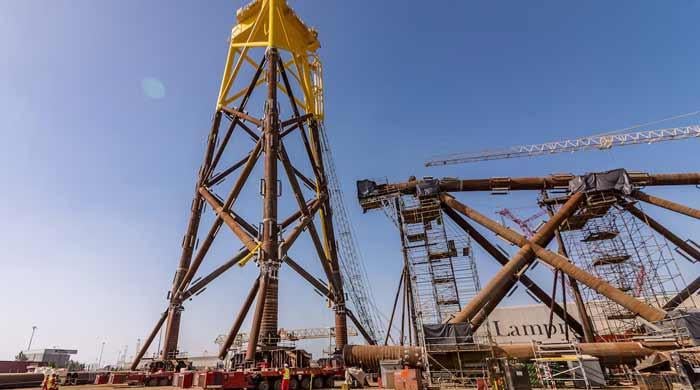 UAE non-oil trade tops $1 trillion for first time, says Sheikh Mohammed