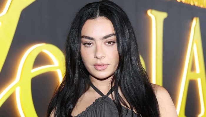 Charli xcx receives rave reviews for acting role in ‘The Gallerist’