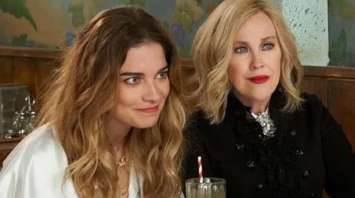 Annie Murphy mourns her 'Schitt's Creek' mom Catherine O'Hara