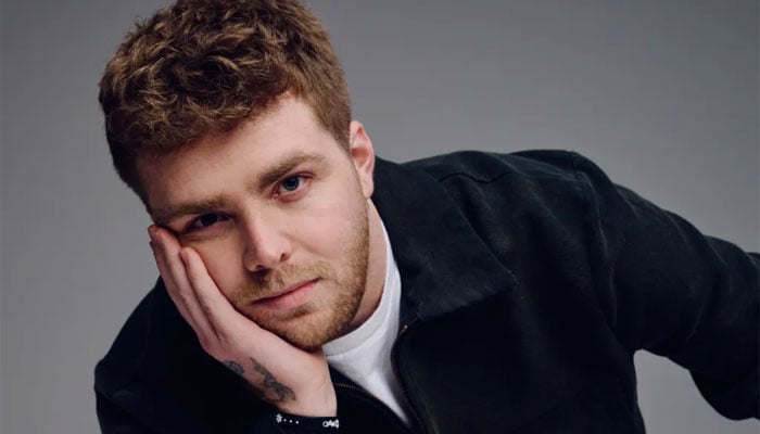 Alex Warren disappointed from debut Grammy performance: Watch