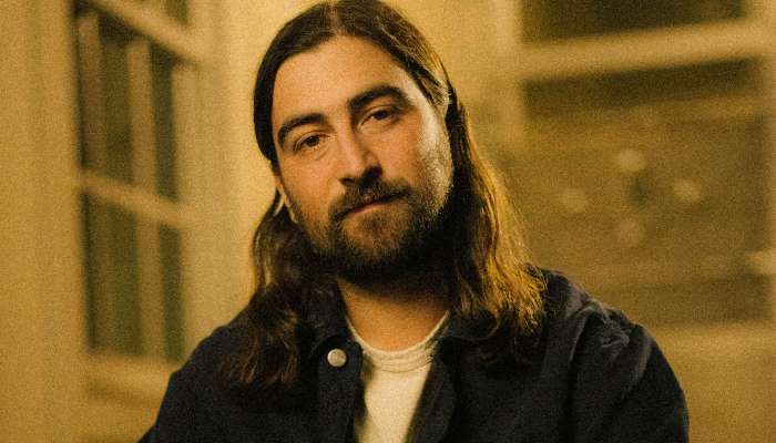 Noah Kahan announces The Great Divide tour