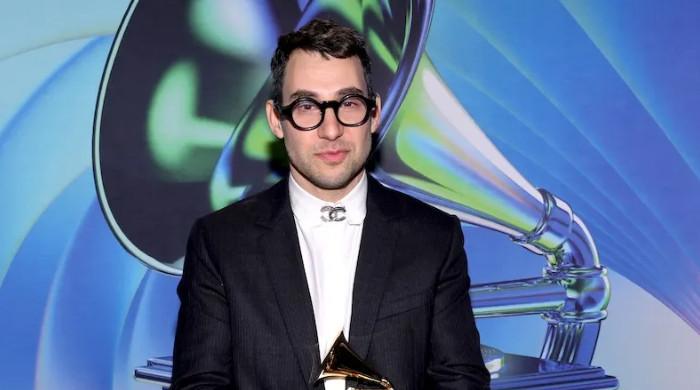 Jack Antonoff sparks debate with confusing comments during Grammy night