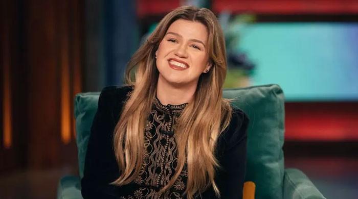 Kelly Clarkson teases ‘next chapter' as she reveals talk show's future