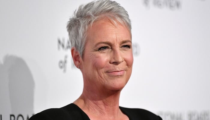 Jamie Lee Curtis goes through pain as she talks about sobriety